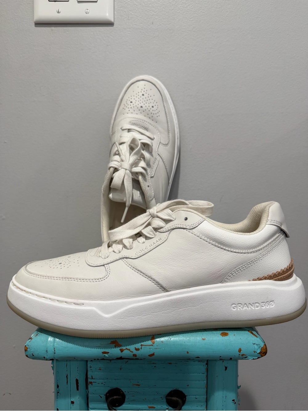 COLE HAAN Men's GrandPrø Crossover Sneaker White Size 9.5
